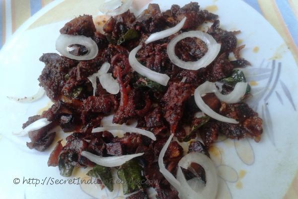 Koondal / kanava varuthathu (Squid fry)