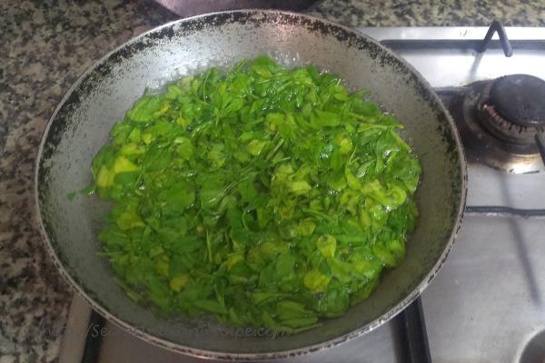 photo of methi thepla