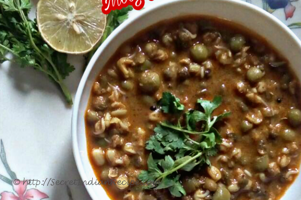 photo of mooga gaathi (sprouted moong curry)