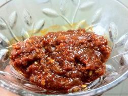 photo of lal mirch thecha (red chilli chutney)